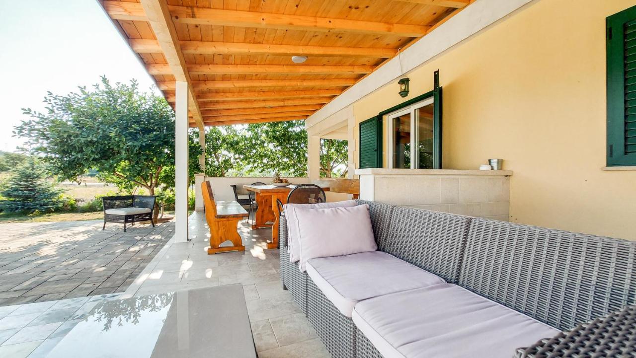 Villa Legacy Krusvar Esterno foto