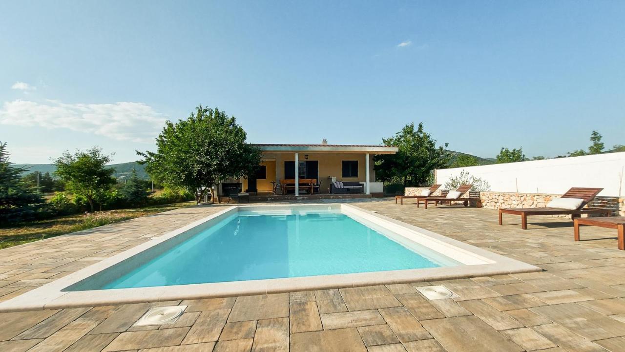 Villa Legacy Krusvar Esterno foto