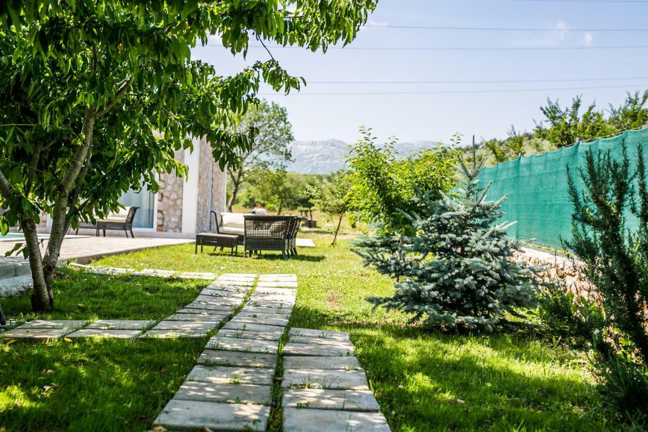 Villa Legacy Krusvar Esterno foto